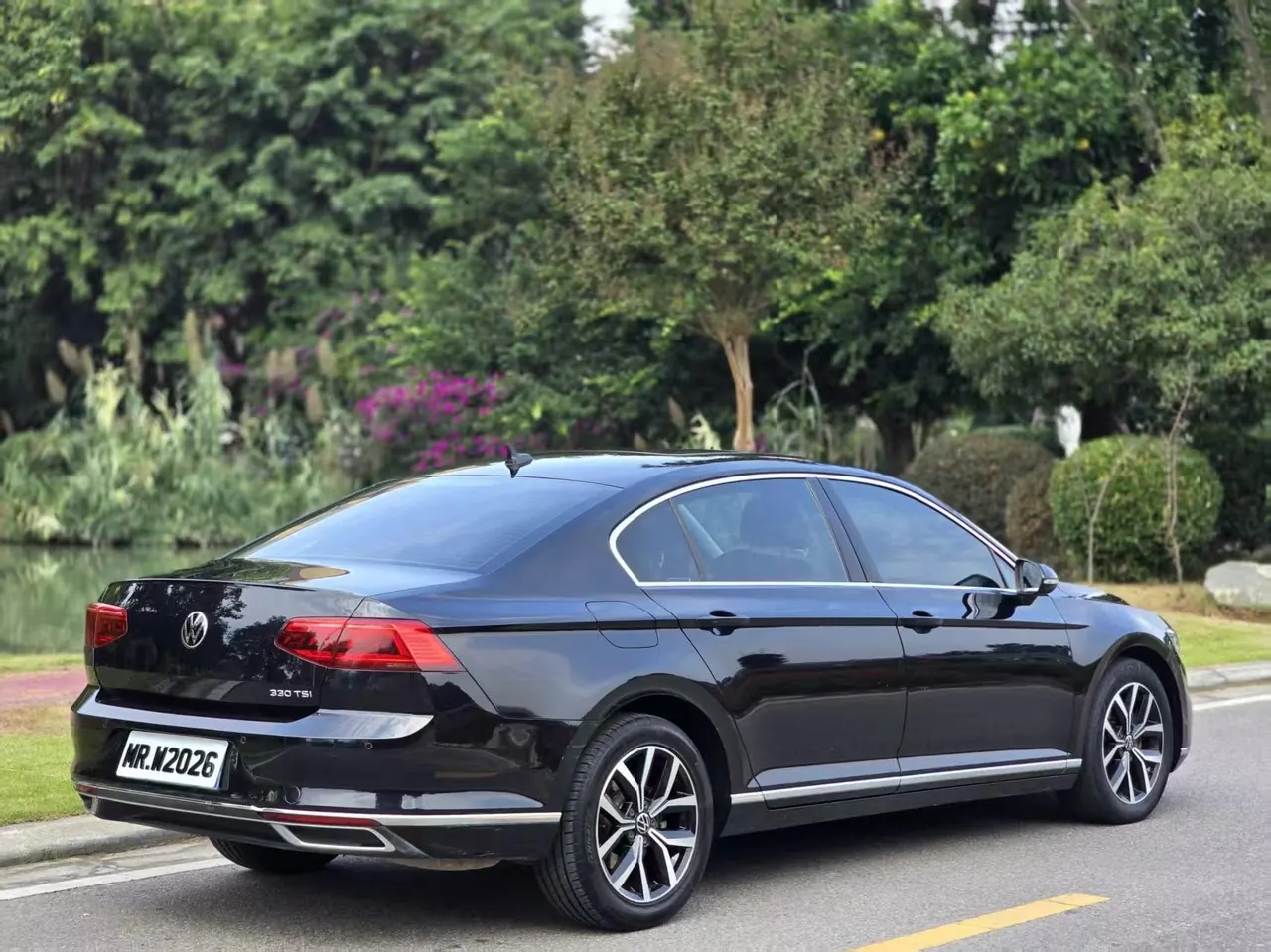 Volkswagen 2020 Magotan 2.0TSI 330TSI Leading Automatic 9