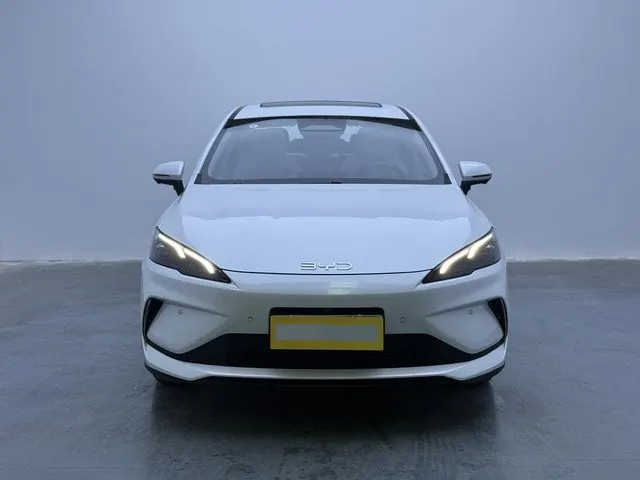 BYD 2025 seals 05 DM-i 1.5 stepless smart driving version 120KM flagship automatic gear 2