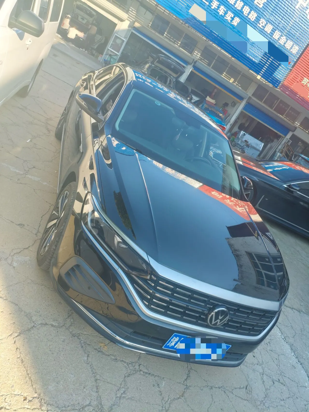 Volkswagen 2024 Passat 2.0TSI 380TSI Longteng Edition Automatic Gear 2