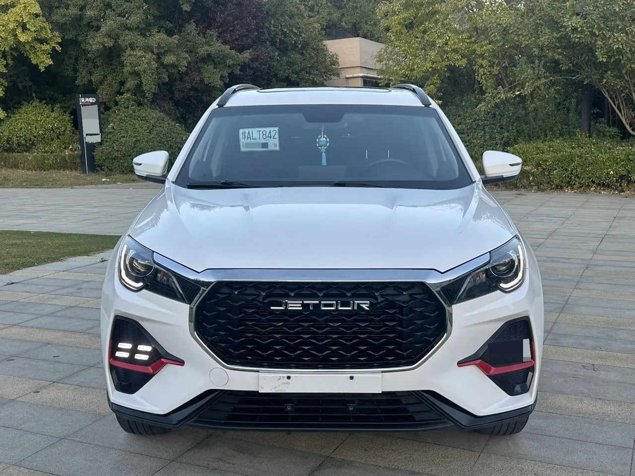 Jetour 2023 X70 1.5T Exceed PRO Edition 7-seat Automatic Gear 3