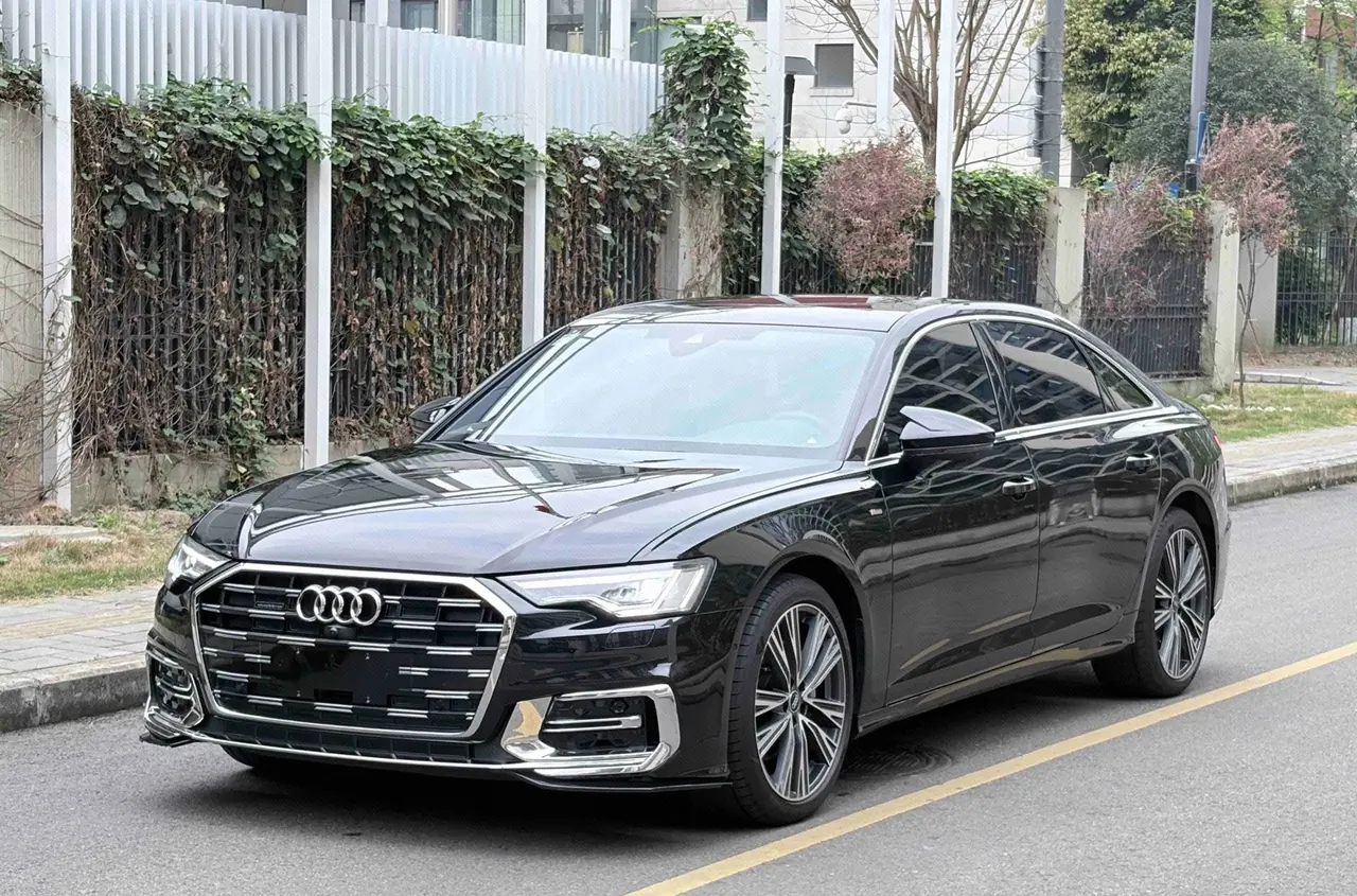 Audi 2024 A6L 2.0TFSI 45TFSI Selected Dynamic Automatic - View 1