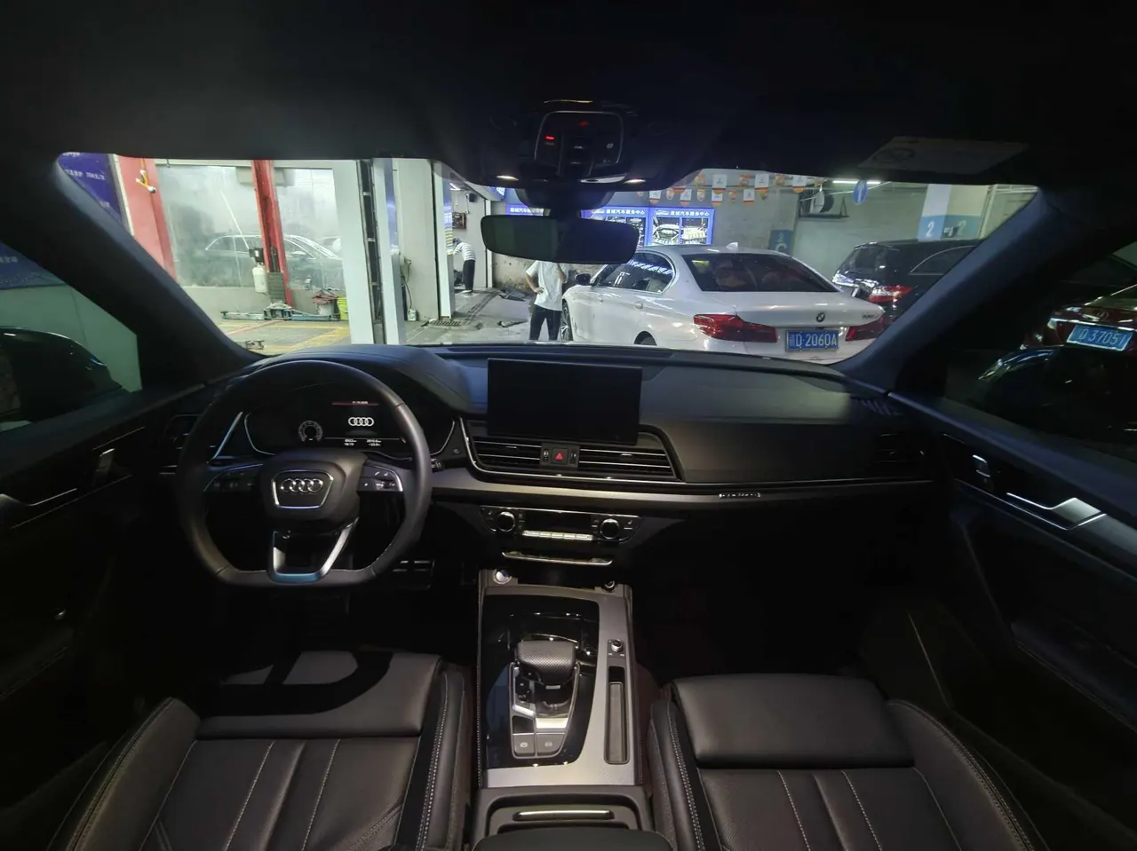 Audi 2025 Q5L 2.0TFSI 40TFSI luxury dynamic automatic 5