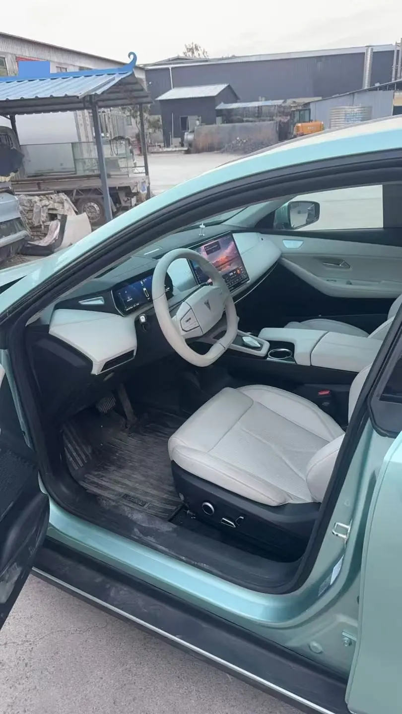 ChangAn Deepal 2023 SL 03 200Max Range-extended Automatic Gear 4