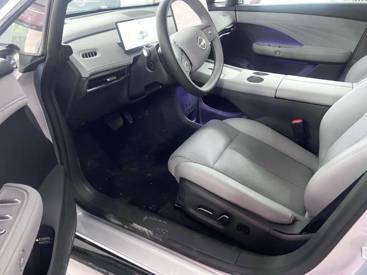 Nissan 2025 N 7 510 Pro automatic gear 3