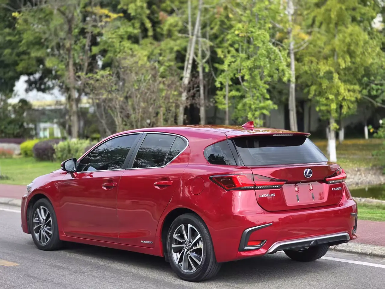 Lexus CT (Imported) 2020 CT200h 1.8 Stepless Elite Automatic Gear 5