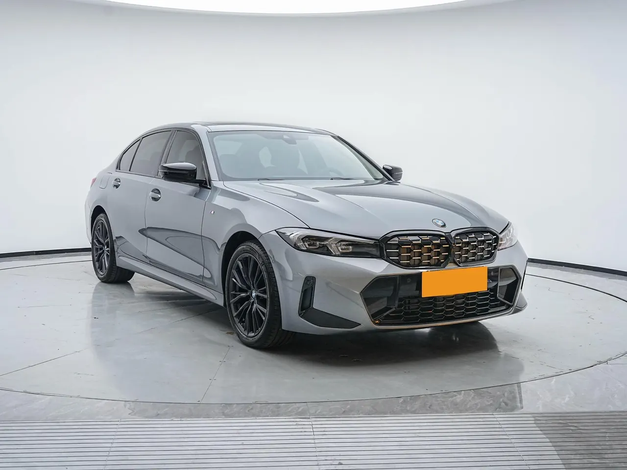 BMW 3 Series 2023 325Li 2.0T M Sports Obsidian Night Suit Automatic Gear 3