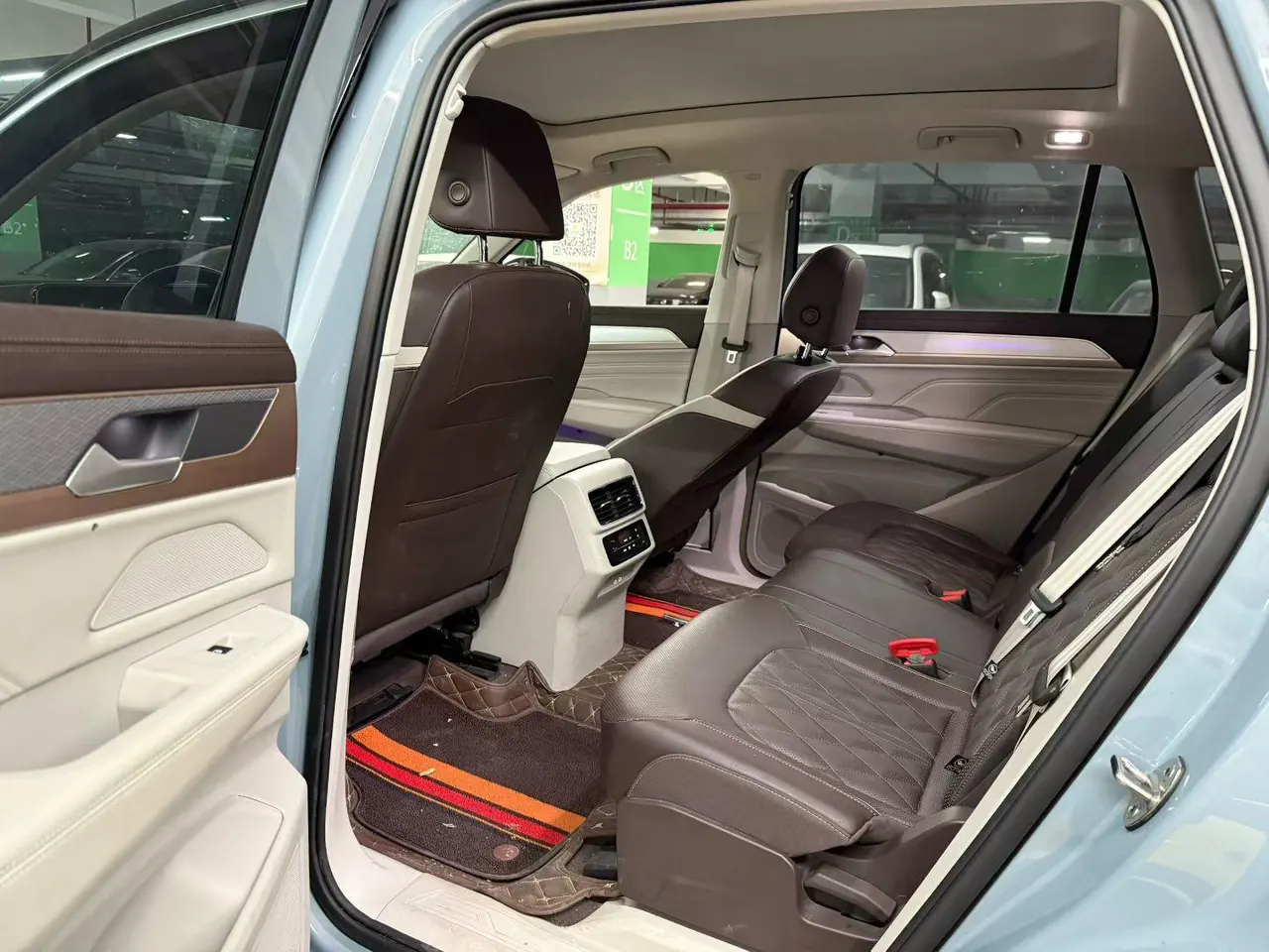 Volkswagen 2023 model tour R-Line 2.0TSI 380TSI four-wheel drive parade version automatic gear 5
