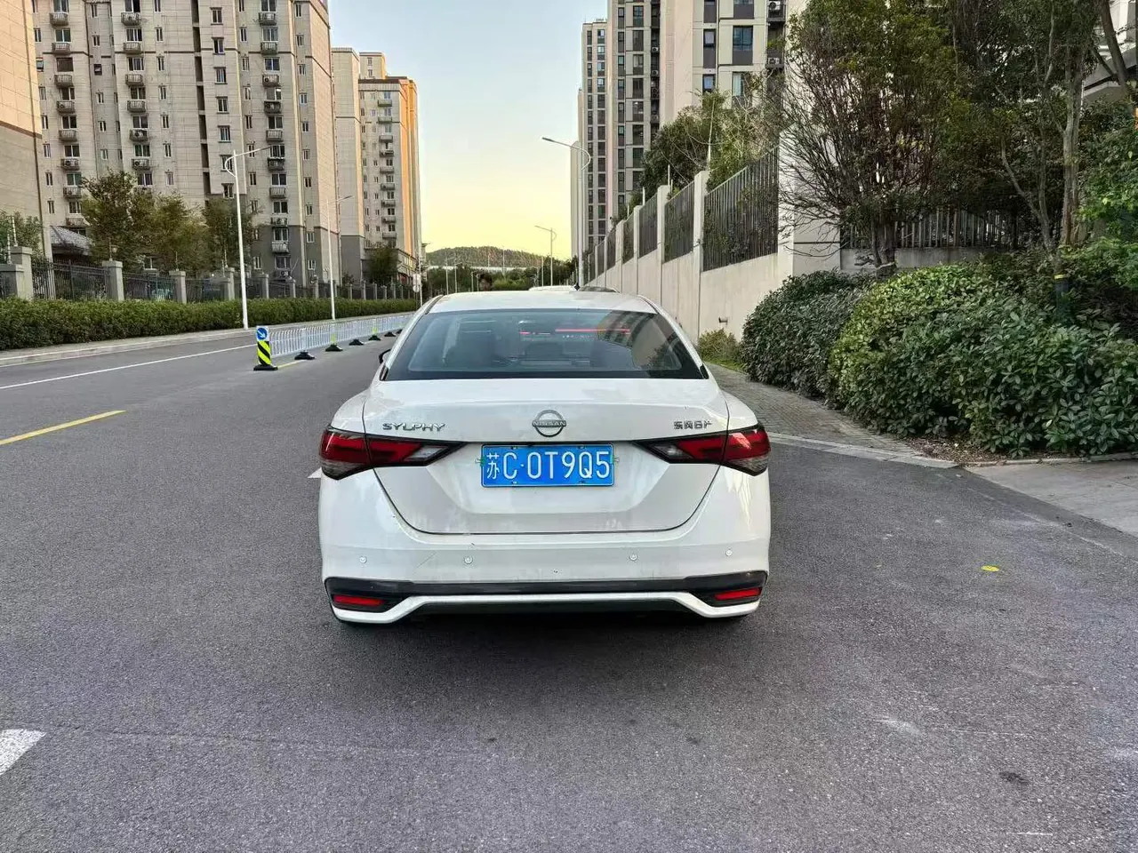 Nissan 2023 Sylphy 1.6 Stepless Pleasant Edition Automatic Gear 6