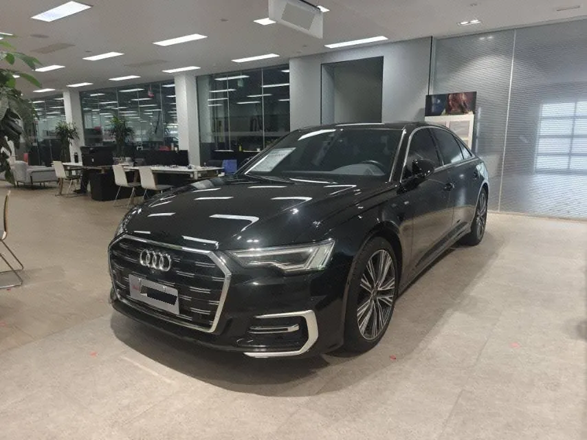 Audi 2023 A6L 2.0TFSI 45TFSI Selected Dynamic (Modified) Automatic Gear - View 1