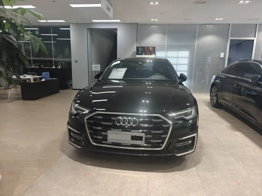 Audi 2023 A6L 2.0TFSI 45TFSI Selected Dynamic (Modified) Automatic Gear 2