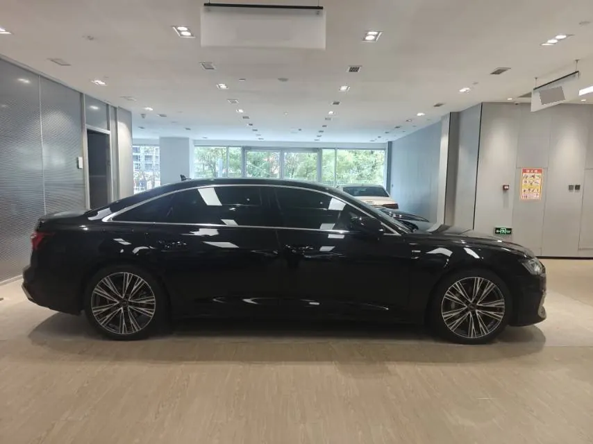 Audi 2023 A6L 2.0TFSI 45TFSI Selected Dynamic (Modified) Automatic Gear 5