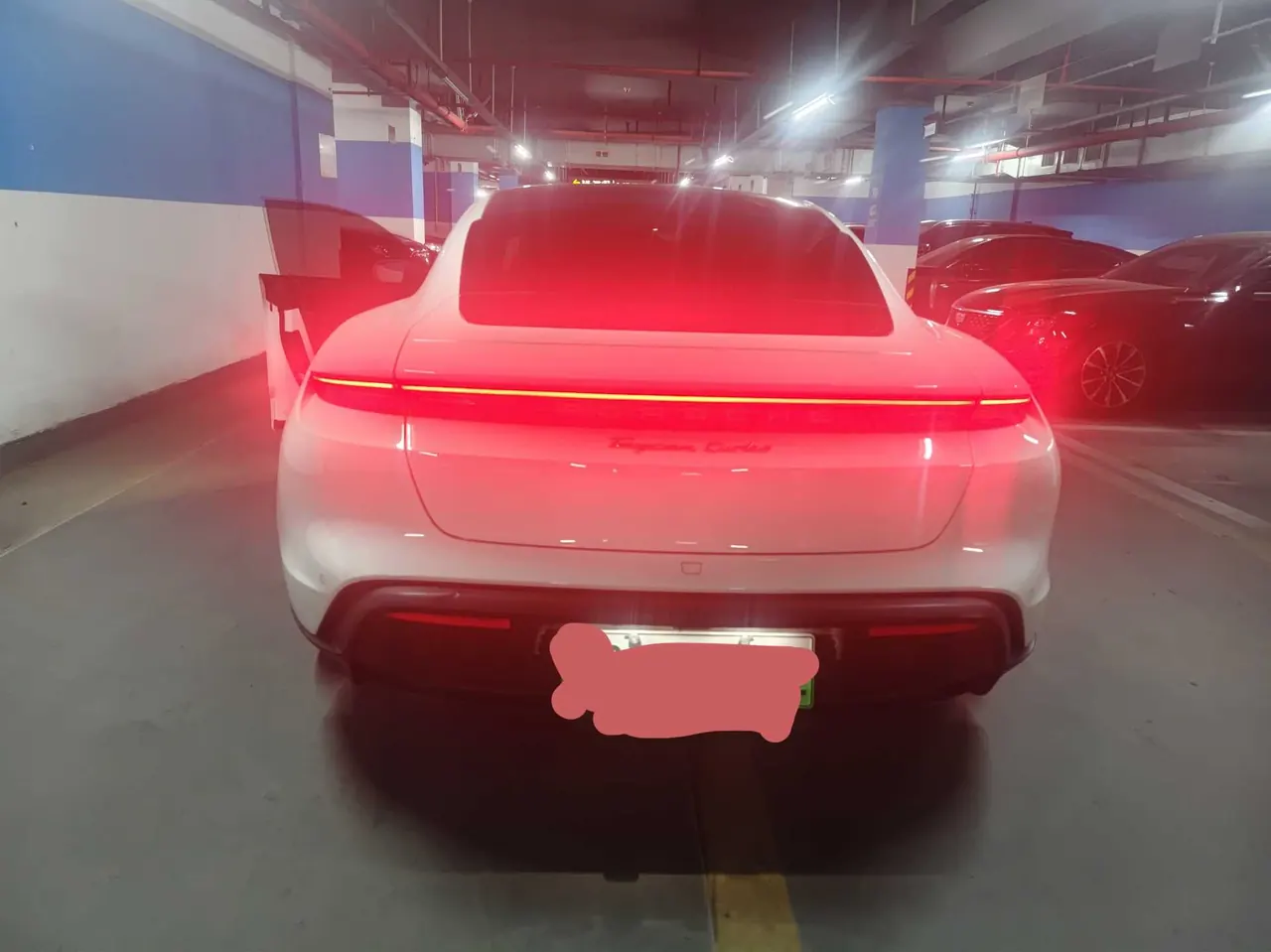Porsche Taycan (Imported) 2020 Taycan Taycan Automatic 6
