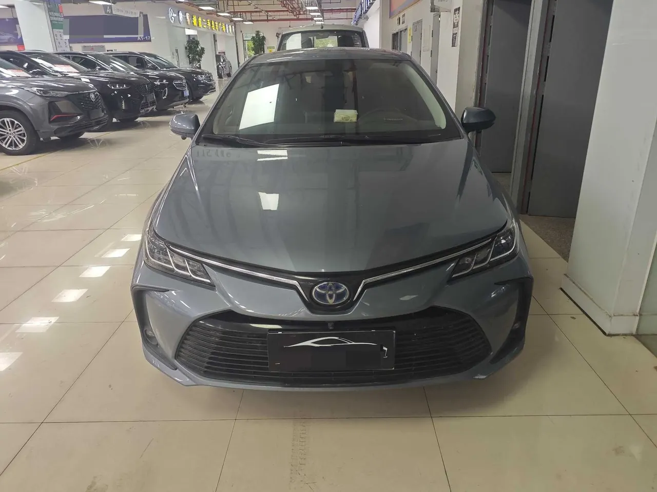 Toyota 2021 Corolla Double Engine 1.8 Stepless Elite Automatic Gear 2