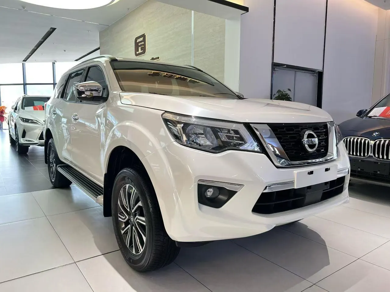 Nissan 2020 Tuda 2.5 Four-wheel Drive Deluxe Edition Automatic Transmission 3