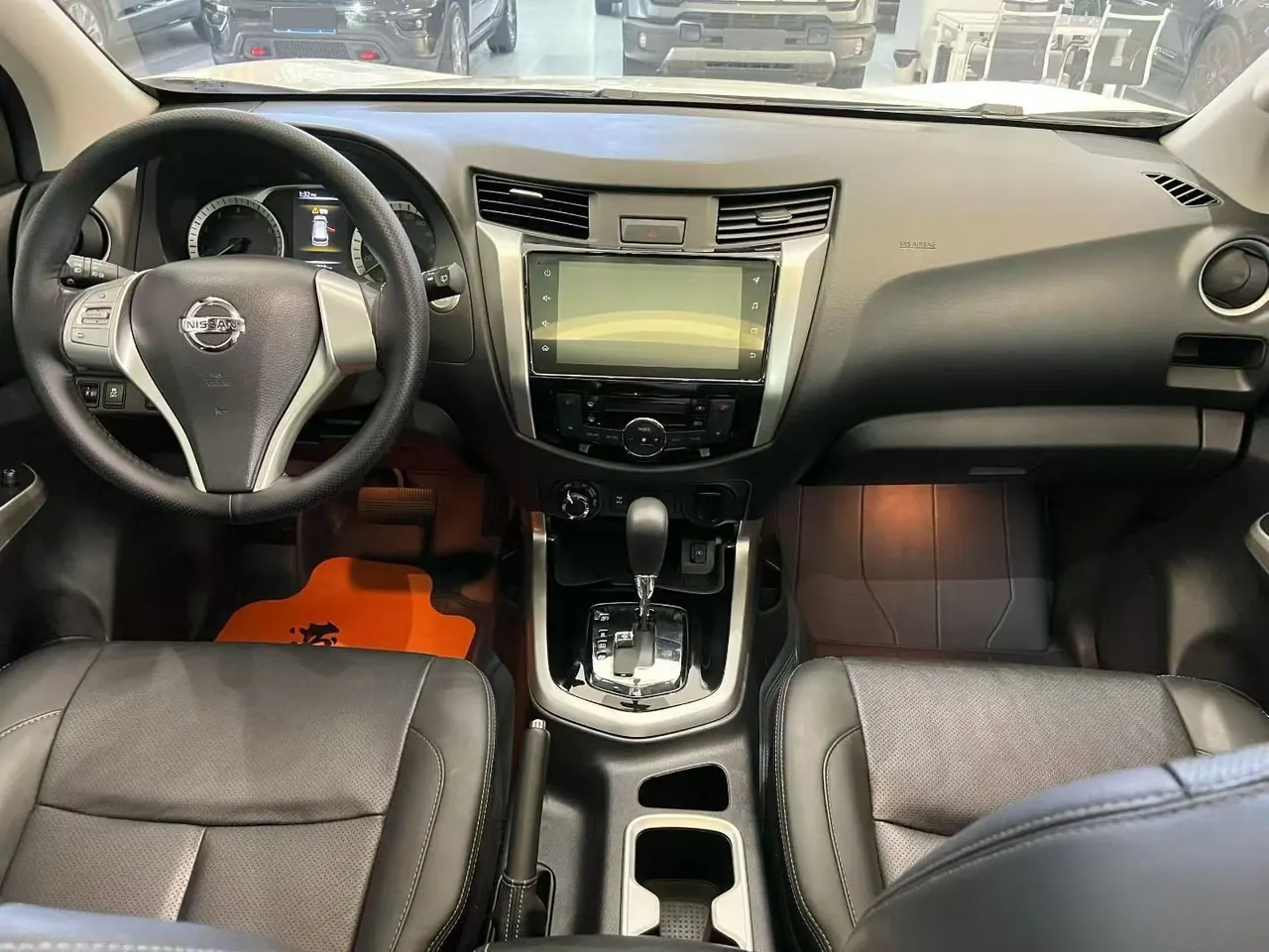 Nissan 2020 Tuda 2.5 Four-wheel Drive Deluxe Edition Automatic Transmission 7