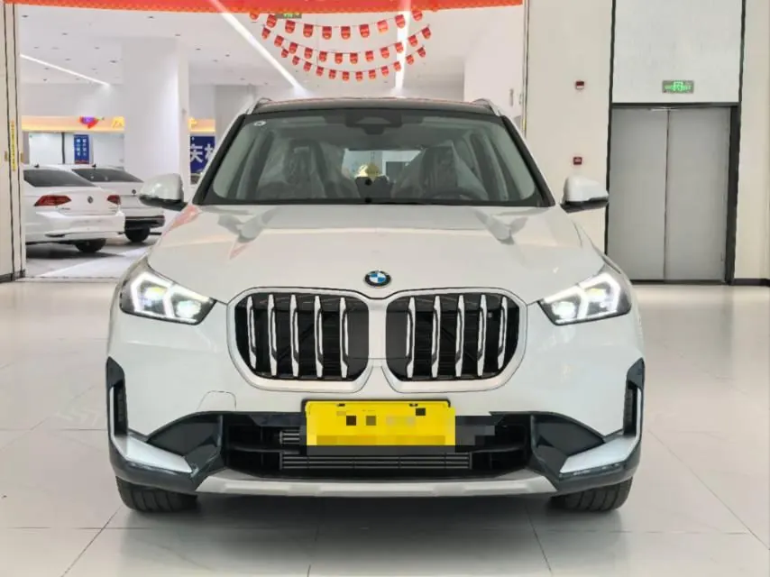 BMW 2026 X1 sDrive25Li 2.0T X design set automatic gear 3