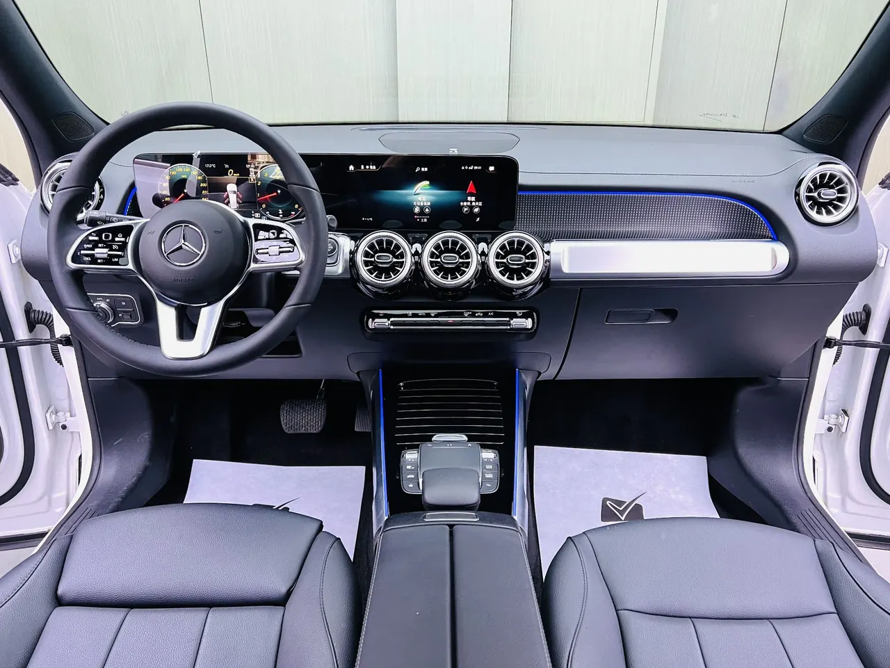 Mercedes Benz 2023 GLB 220 2.0T Dynamic Automatic 8