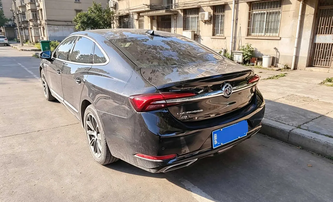 Buick 2020 LaCrosse 2.0T 652T Elite Automatic 2