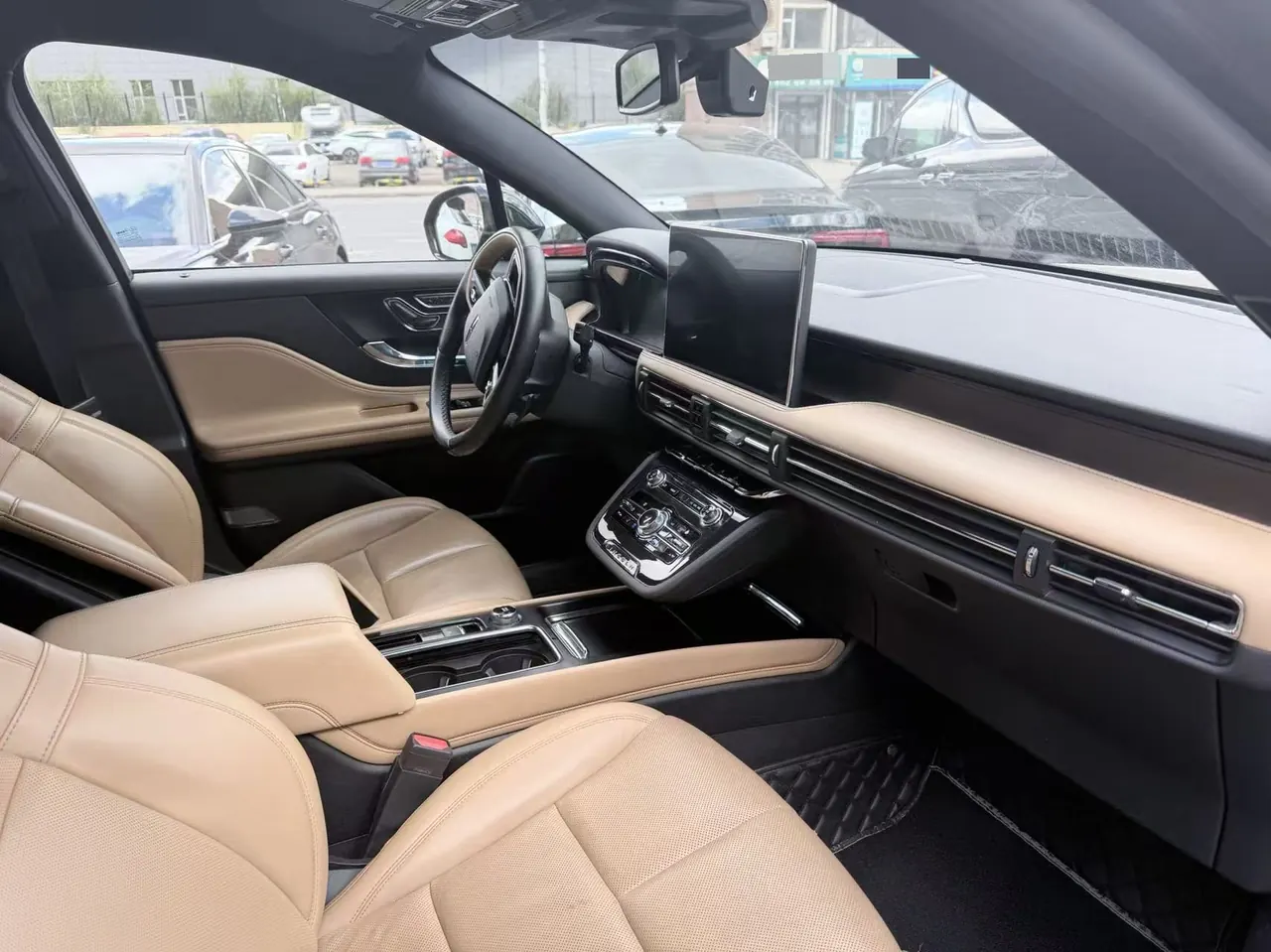 Lincoln 2021 adventurer 2.0T two-wheel drive Zunyue version automatic gear 4