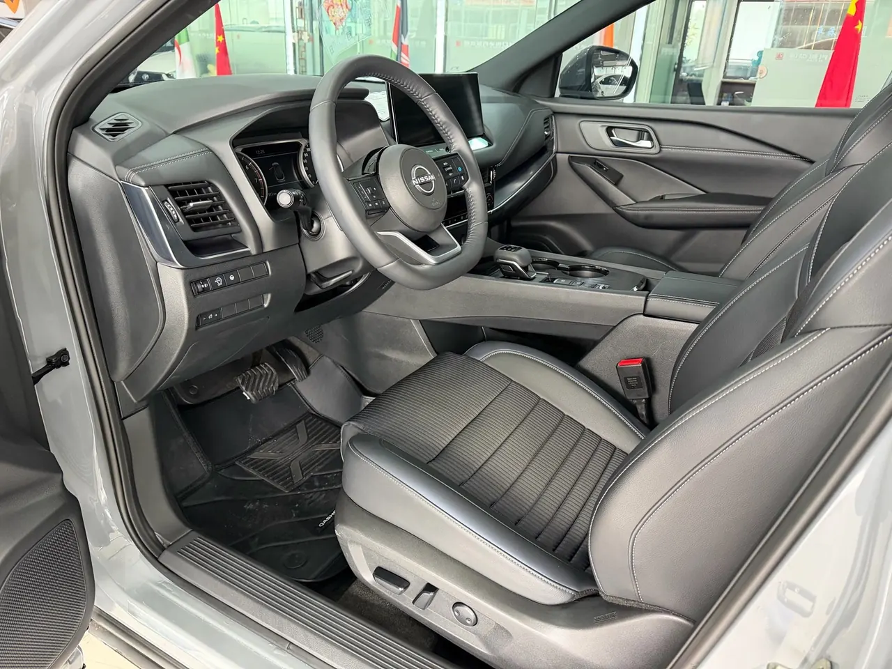 Nissan 2023 Xiao Ke 1.3T Stepless Deluxe Automatic Gear 3