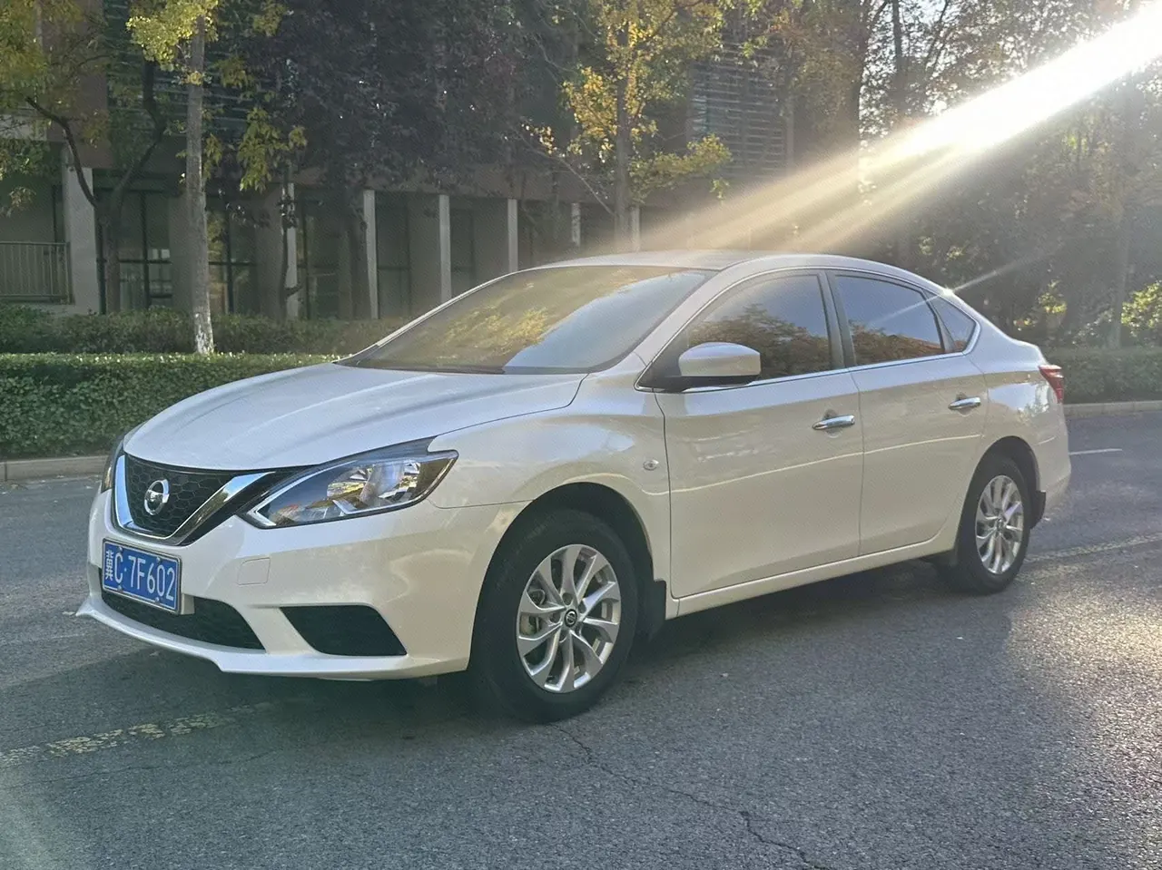 Nissan 2024 Sylphy Classic 1.6 Stepless XE Comfort Edition Automatic Gear - View 1