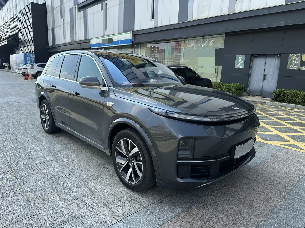 Li 2023 L8 Pro automatic gear 3