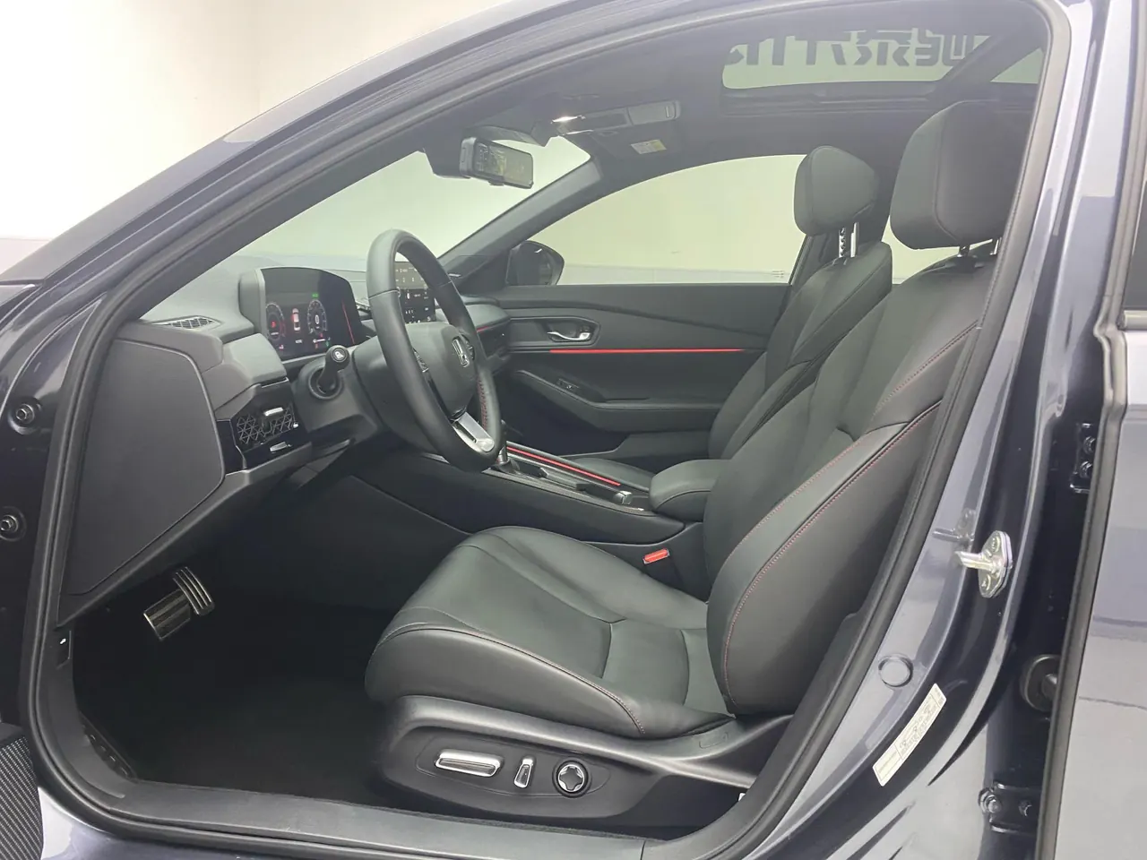 Honda 2026 11th Generation Accord 1.5T Stepless 260TURBO Sports Series Comfort Edition Automatic Gear 3