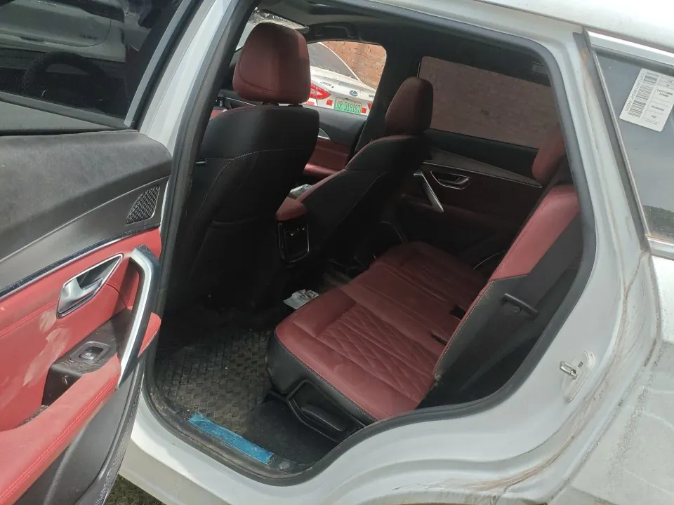 Jetour 2024 X70 PLUS 1.5T Champion Edition PRO7 Automatic Gear 6