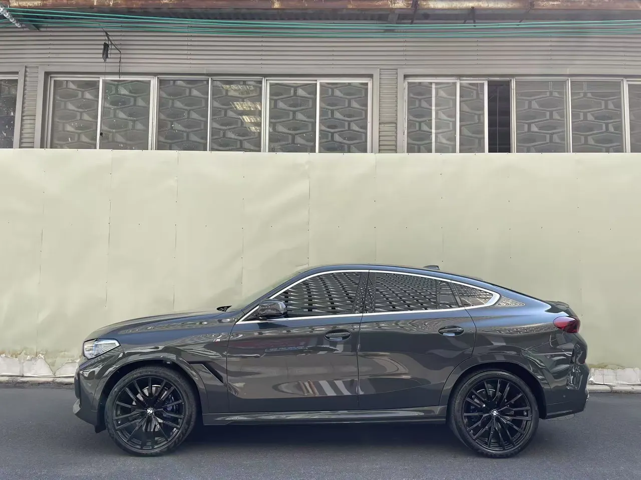 BMW X6 (Imported) 2022 X6 xDrive40i 3.0T Exclusive M Sports Suit Automatic Gear 9