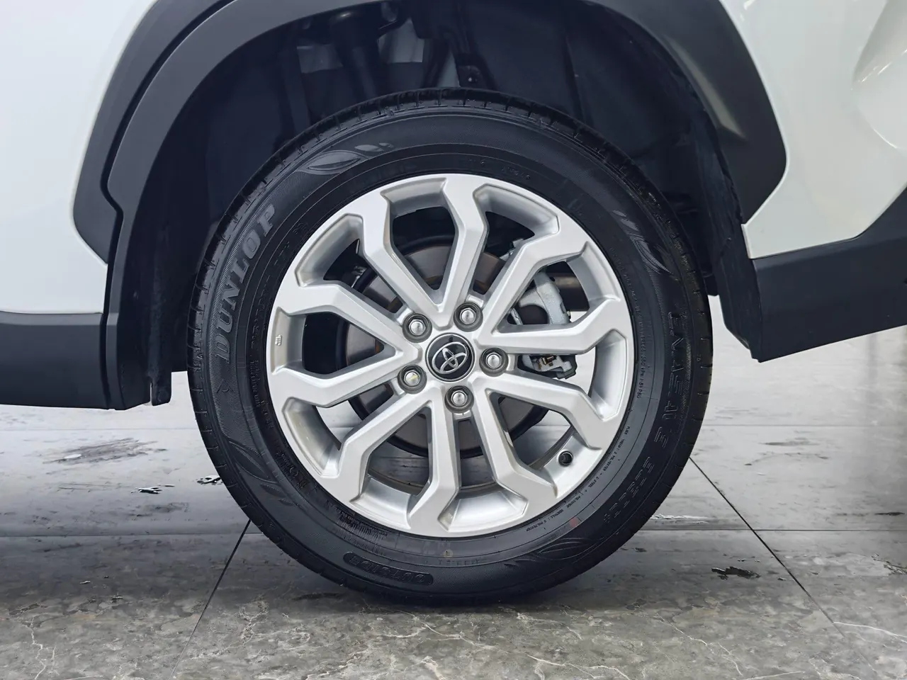 Toyota 2026 Fenglanda 2.0 Stepless Comfort Edition Automatic Gear 5