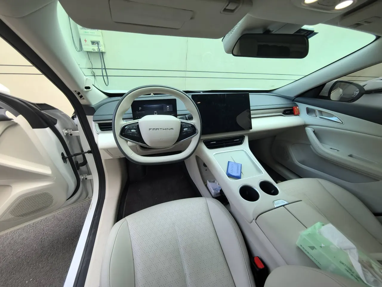 The popular 2024 xinghai S 7 555km luxury version of automatic gear 3