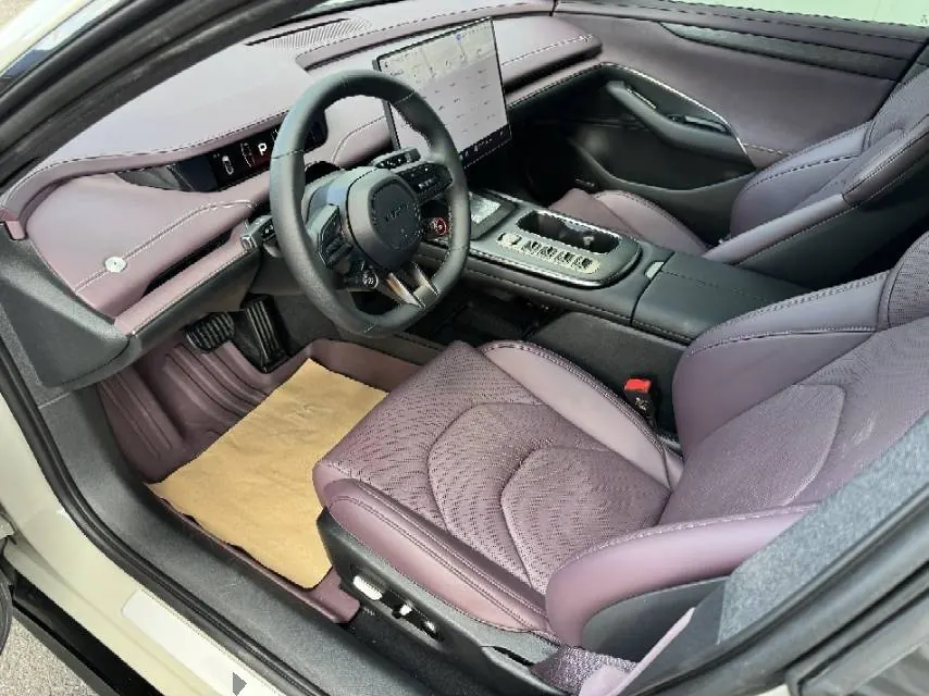 MI 2024 SU 7 830km Rear Drive Ultra Long Endurance High-end Smart Drive Pro Edition Automatic Gear 5