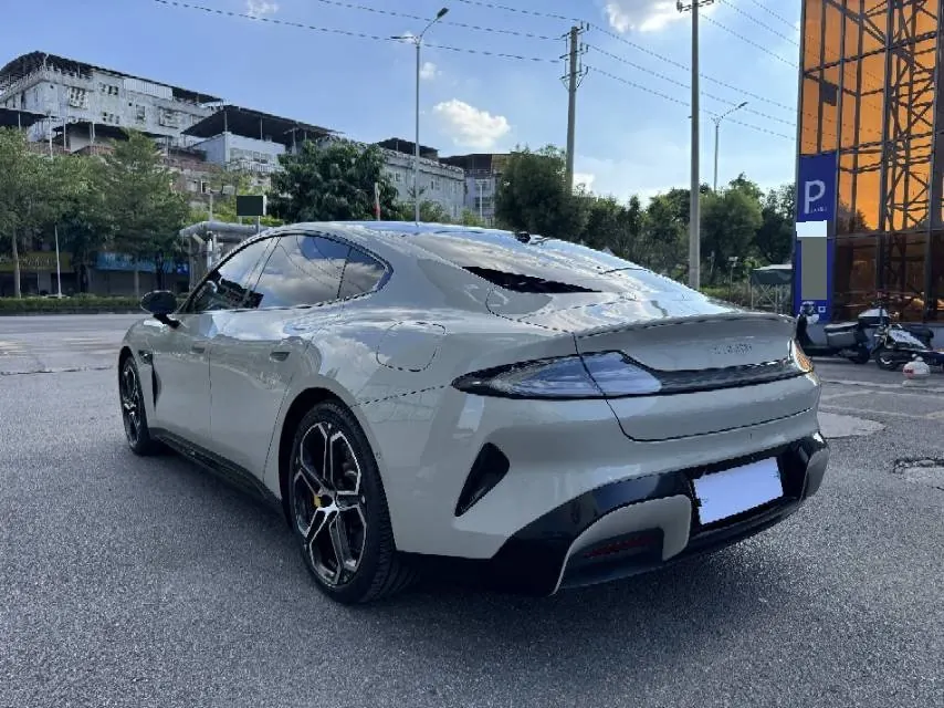 MI 2024 SU 7 830km Rear Drive Ultra Long Endurance High-end Smart Drive Pro Edition Automatic Gear 8