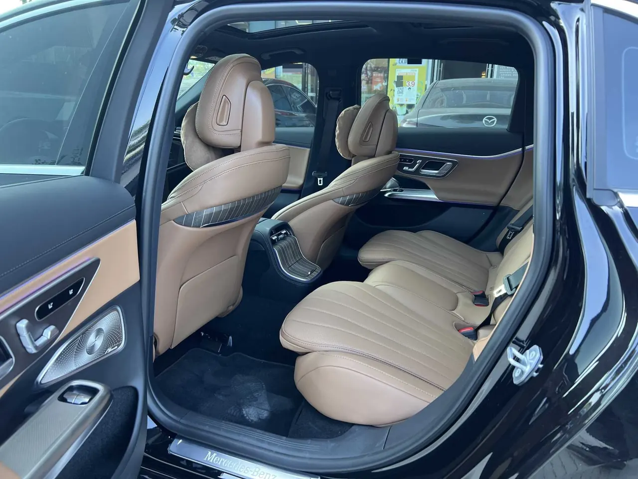 Mercedes Benz E Class 2026 E 300 L 48V 2.0T Luxury (Modified) Automatic Gear 5