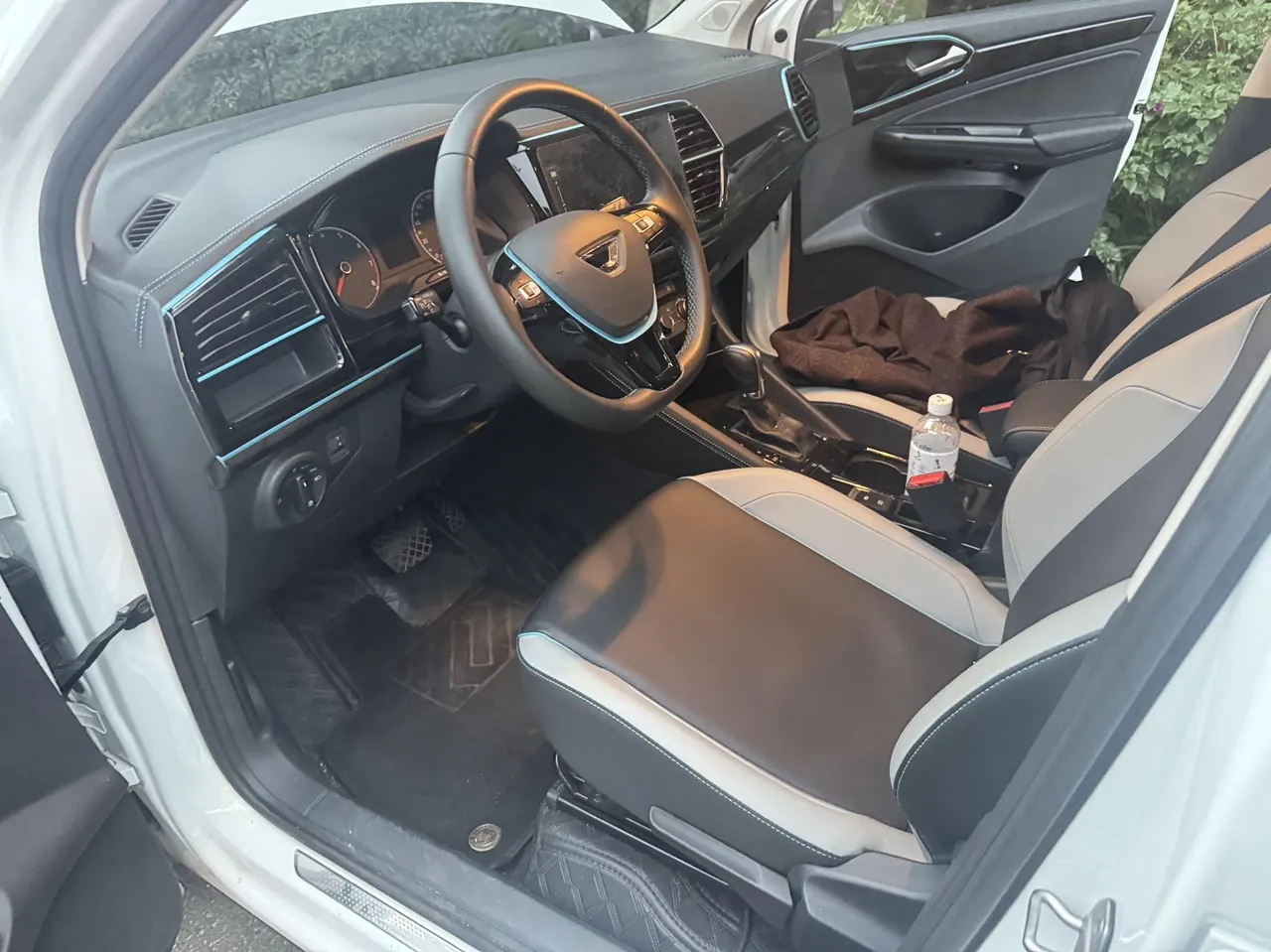 Jetta 2023 Jetta VS5 1.4TSI 280TSI high-gloss automatic transmission 5