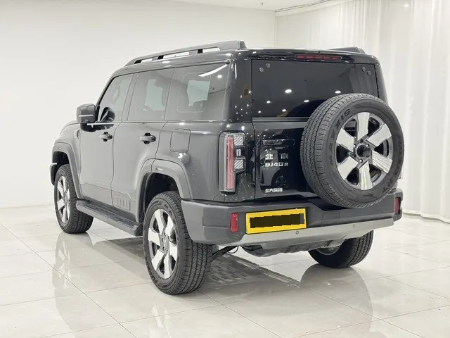 Beijing 2025 BJ40e Standard Edition Automatic 5