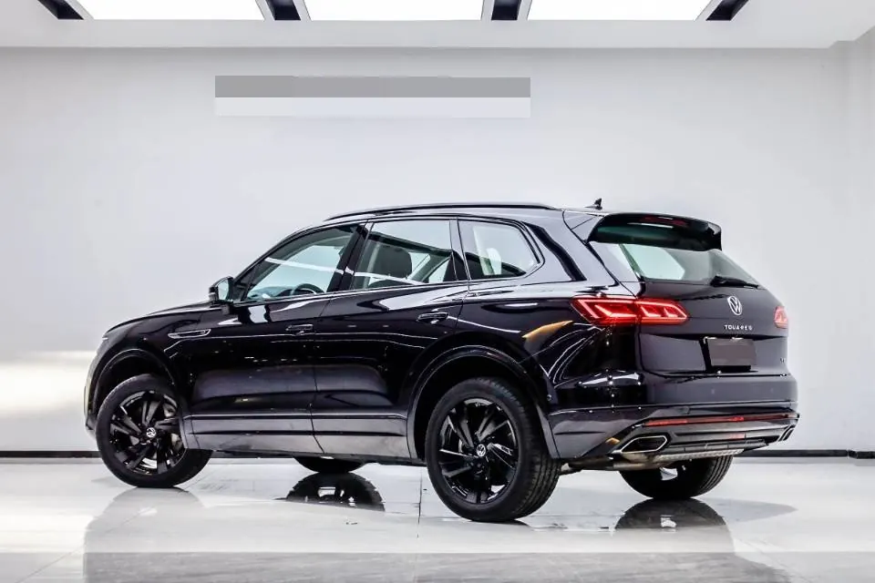 Volkswagen Touareg (Imported) 2022 Touareg 3.0TSI Sharp Edition Obsidian Black Sports Suit Automatic Gear 7