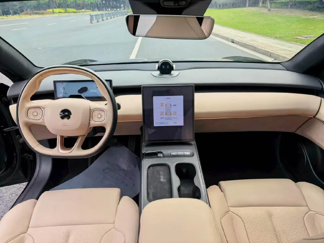 NIO 2024 ET5T 75kWh Touring automatic 4