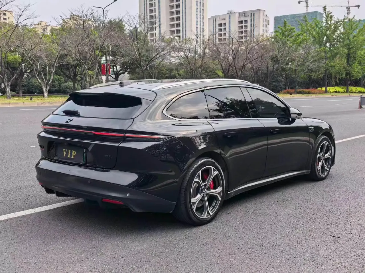 NIO 2024 ET5T 75kWh Touring automatic 7