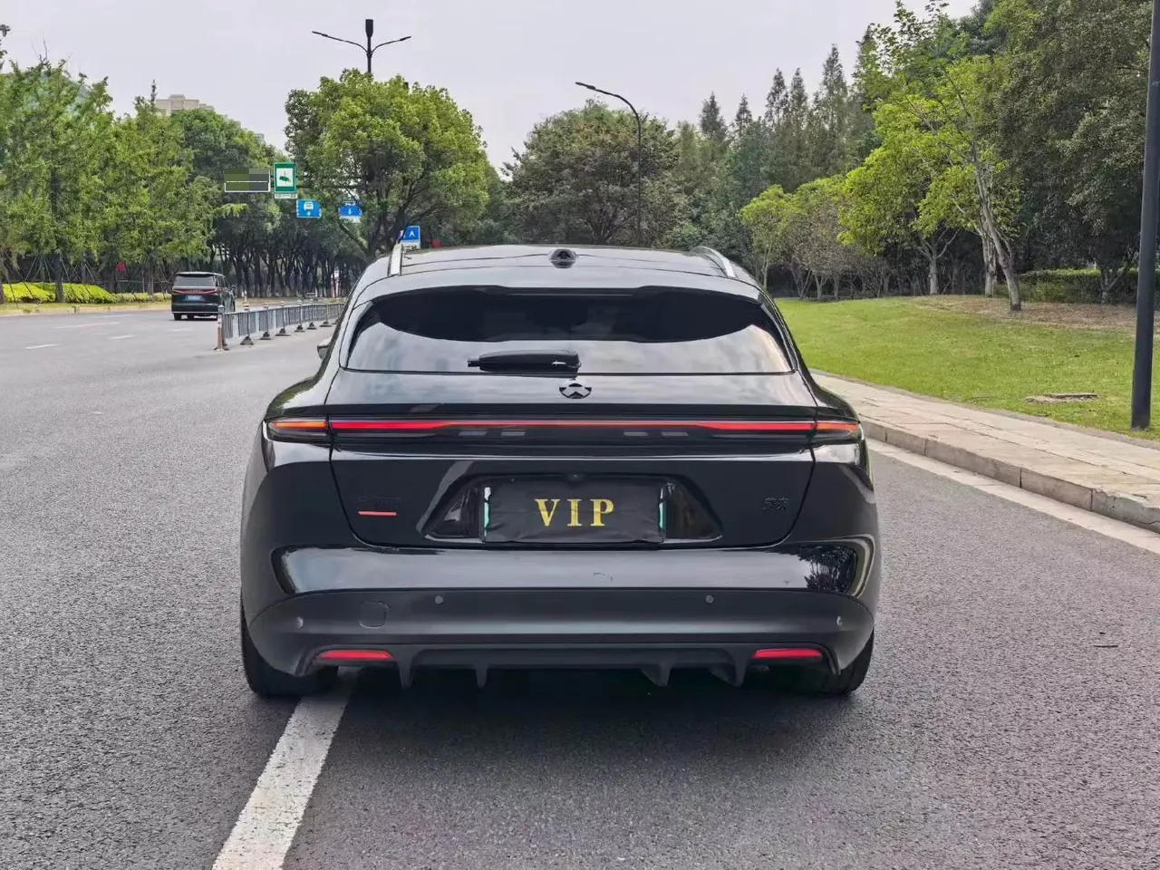 NIO 2024 ET5T 75kWh Touring automatic 8