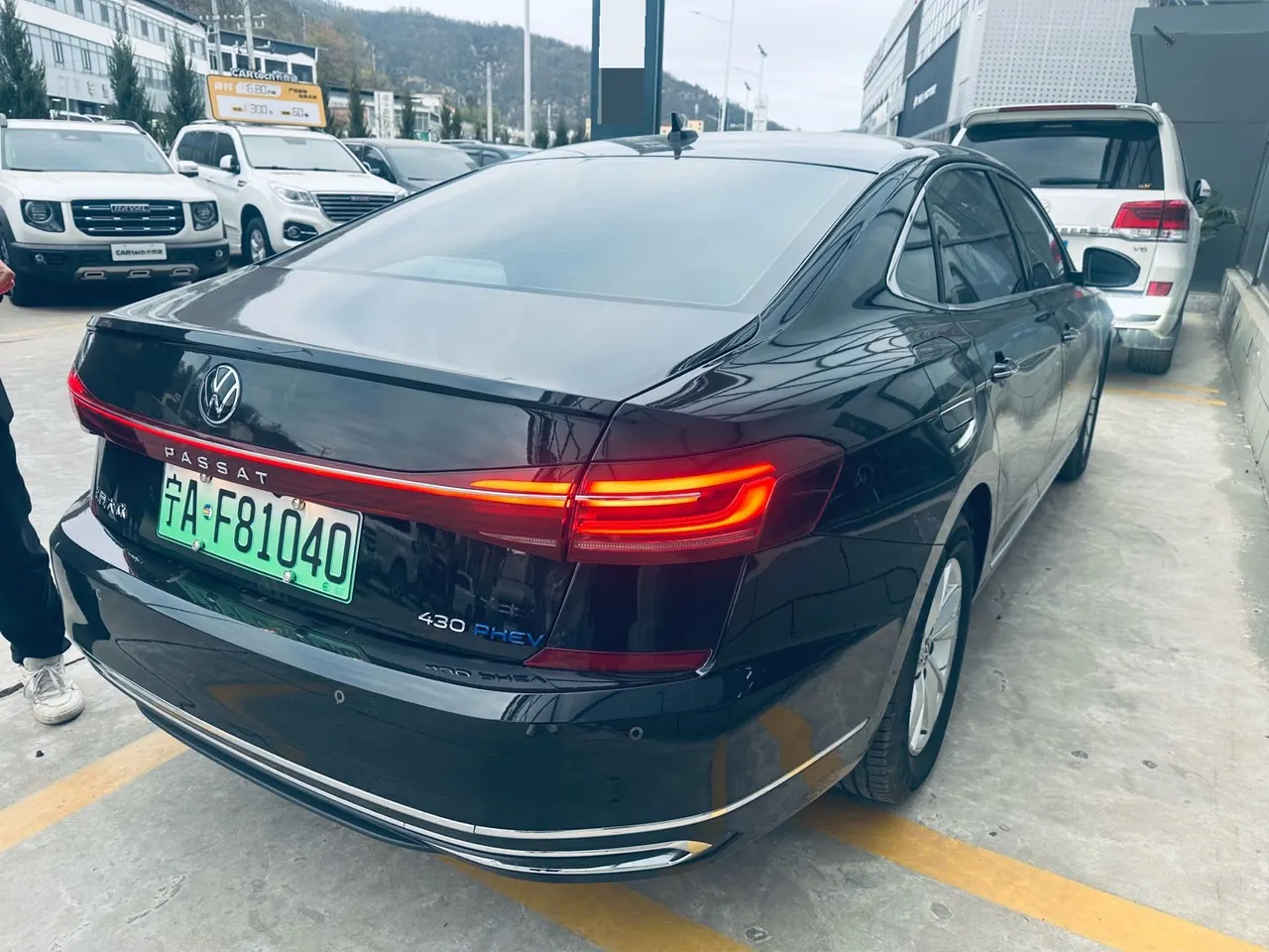 Volkswagen 2025 Passat PHEV 1.4T 430 Business Edition Automatic Gear 7