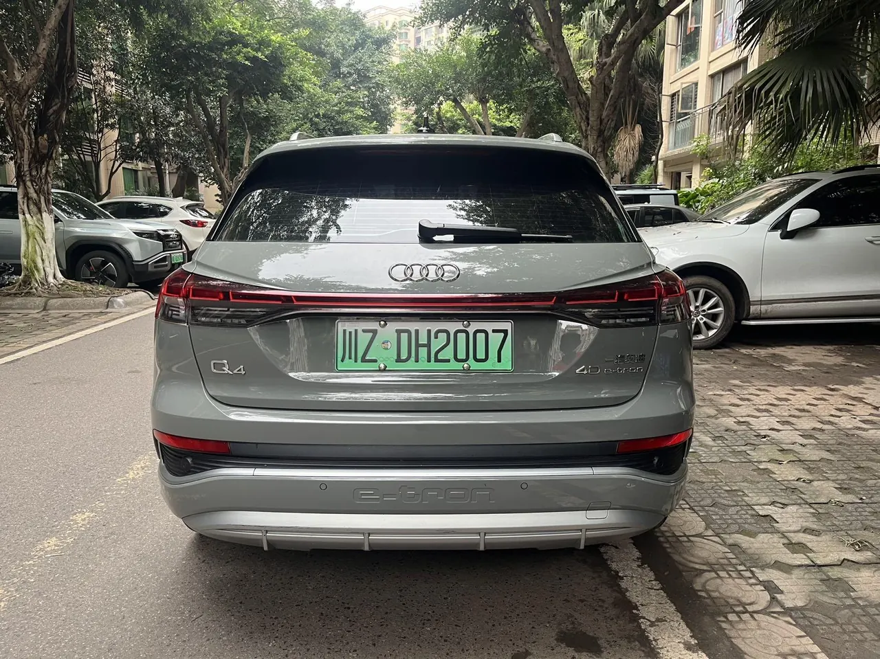 Audi 2024 Q4 e-tron 40 Creation Edition Automatic Gear 8