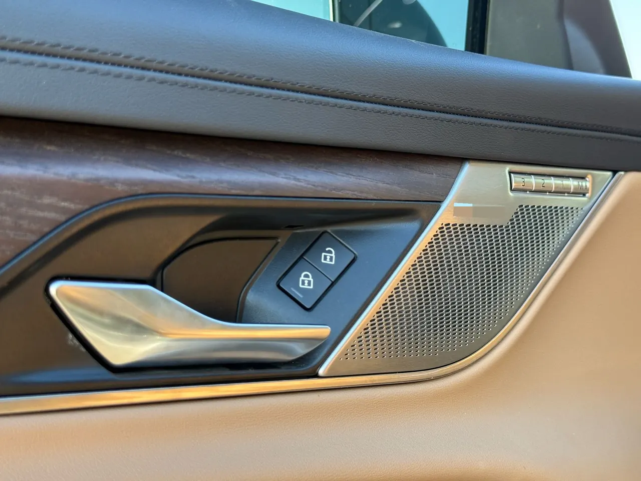 Jaguar 2025 XFL 2.0T P 12500.00g Drive Enjoy Deluxe Edition Automatic Gear 11