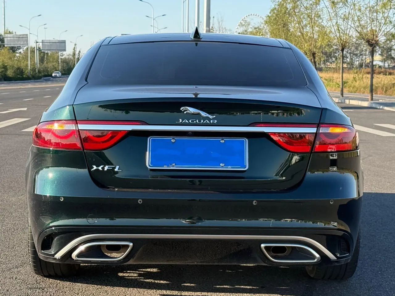 Jaguar 2025 XFL 2.0T P 12500.00g Drive Enjoy Deluxe Edition Automatic Gear 4