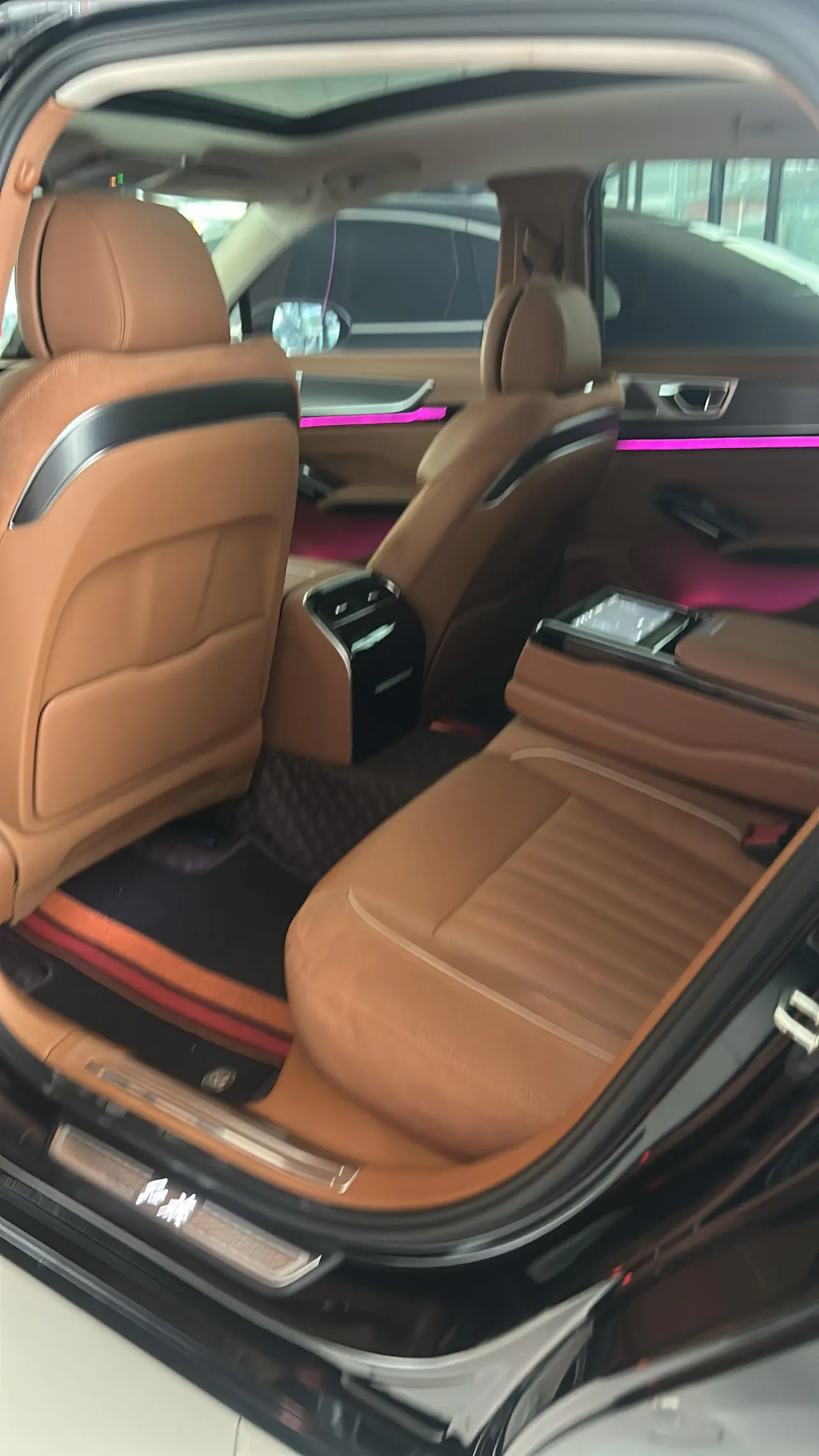 HongQi 2021 H7 2.0T 35T Elite Automatic Gear 3