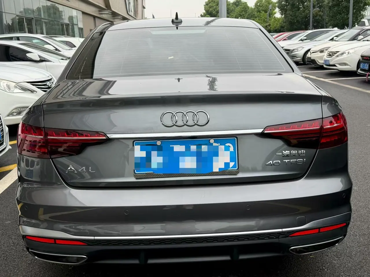 Audi 2024 A4L 2.0TFSI 40TFSI Fashion Dynamic Automatic 6