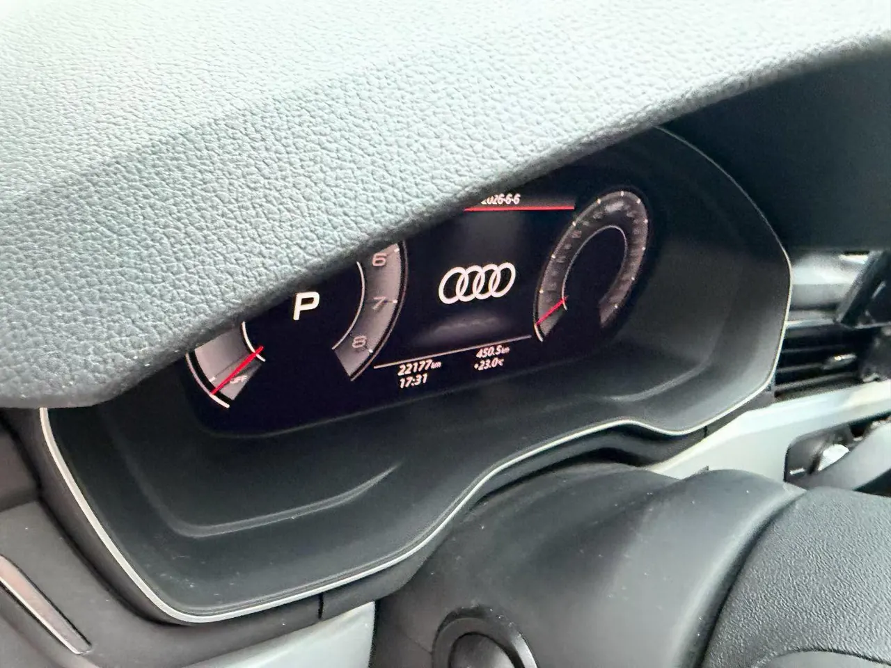 Audi 2024 A4L 2.0TFSI 40TFSI Fashion Dynamic Automatic 8