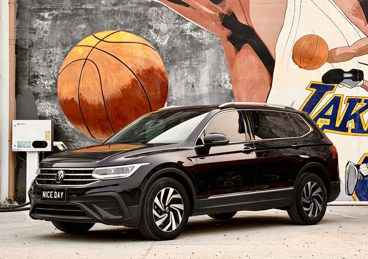 Volkswagen 2024 Tiguan L 1.5TSI 300TSI Front-Wheel-Drive Smart Enjoyment Edition Automatic Transmission - View 1