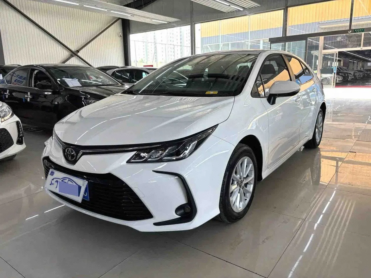 Toyota 2021 corolla 1.2T stepless elite version of automatic gear - View 1