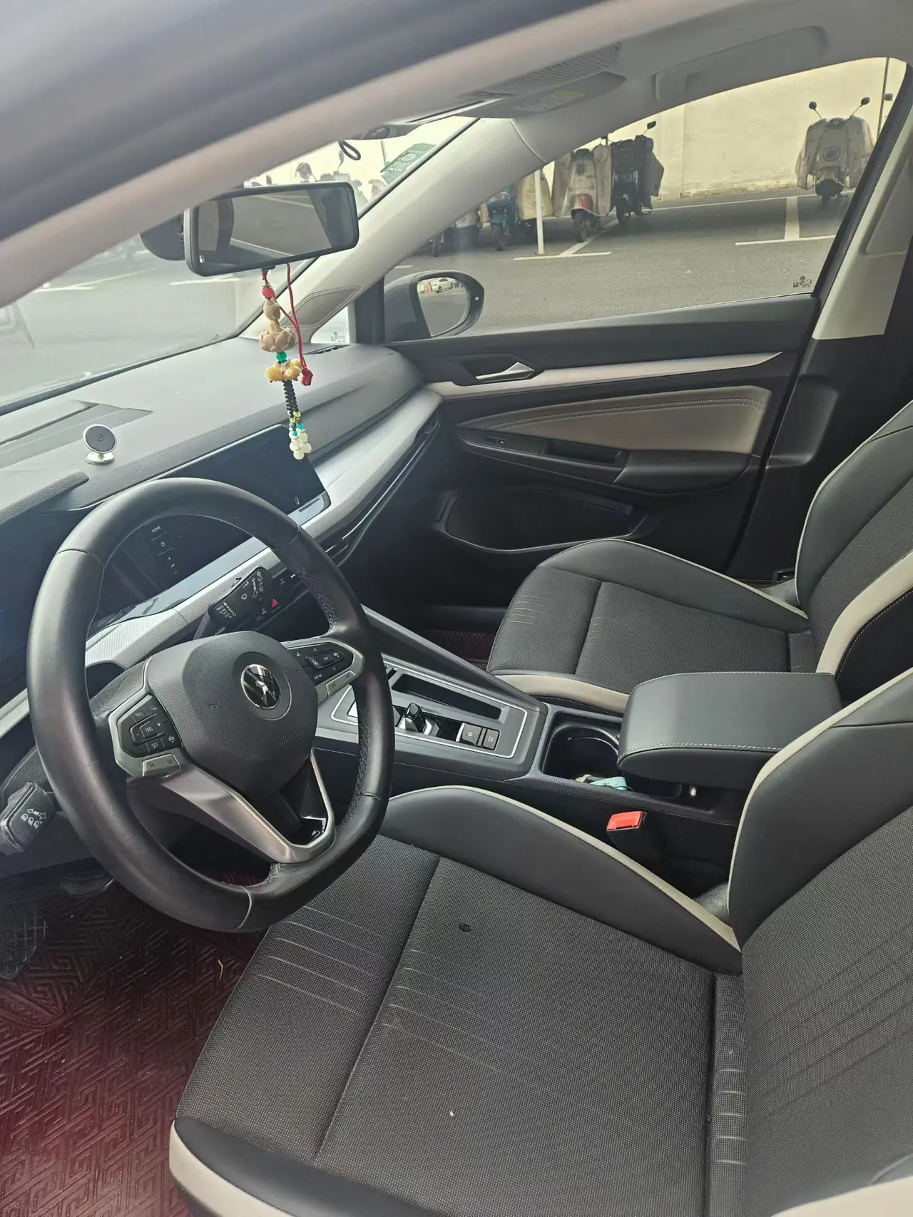 Volkswagen 2021 Golf 8 1.4TSI 280TSI 30th Anniversary Edition Automatic 4